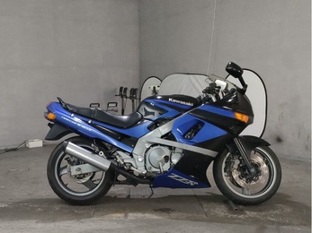 Kawasaki ZZR400