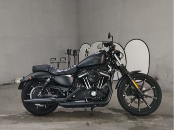 Harley-Davidson Sportster XL883N