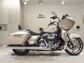 Harley-Davidson Road Glide FLTRX1750