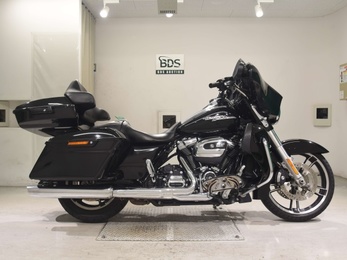 Harley-Davidson Street Glide FLHXS1750