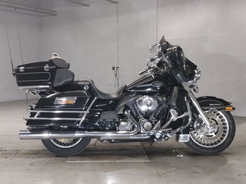Harley-Davidson Electra Glide FLHTCU1690