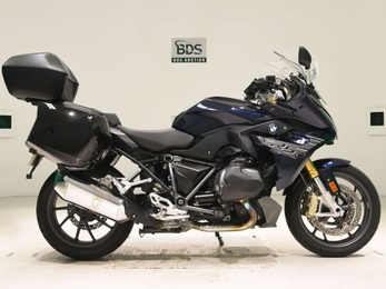 BMW R1250RS
