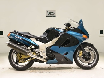 Kawasaki ZZR1100