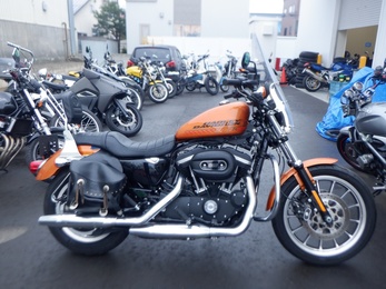 Harley-Davidson Sportster XL883R