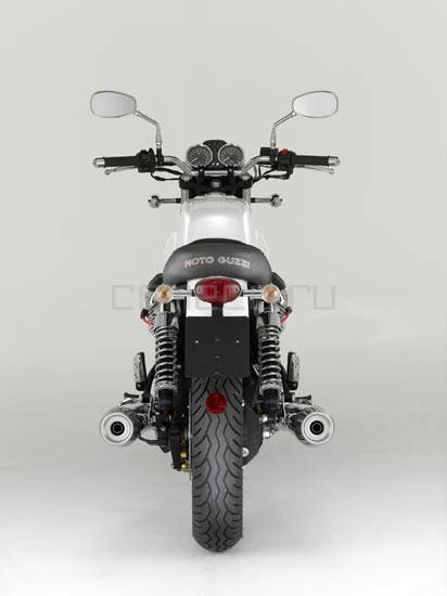 2008 Moto Guzzi V7 2008-MotoGuzzi-V7