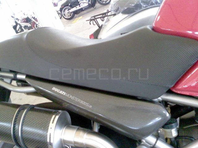 Ducati Monster 900 SIE (10000km) - купить в Москве