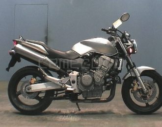 Мотоцикл Honda Hornet 900