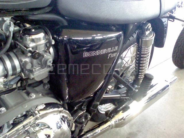 Triumph Bonneville - купить с доставкой в Москве