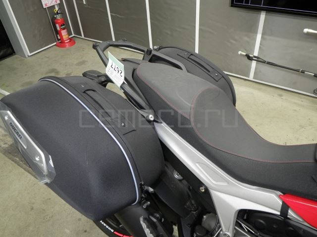 Ducati HyperStrada 2013 - в Москве