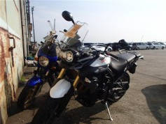 Triumph Tiger 800 (2)