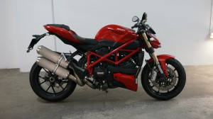 2014-08-07 Ducati StreetFighter 848 Красный (1)