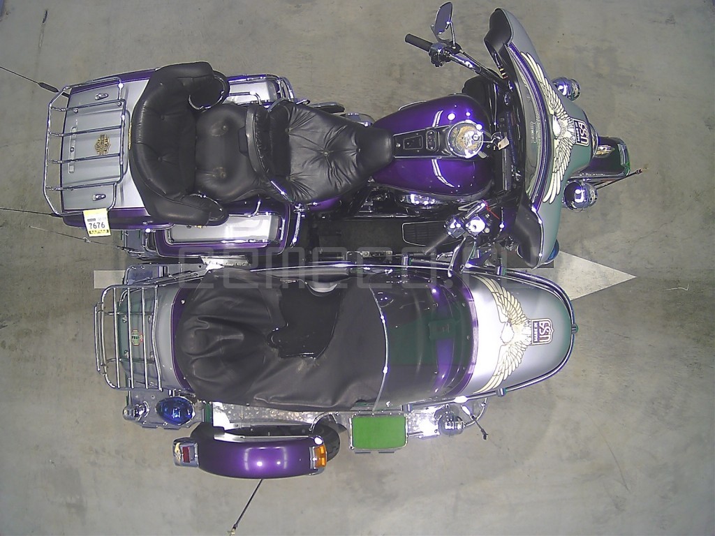 Harley-Davidson Ultra Classic Electra Glide — TRIKE (27354км) - купить с доставкой