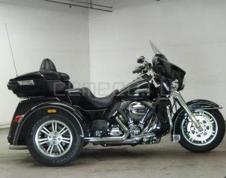 Мотоцикл Harley Davidson FLHTCUTG Tri Glide Ultra 115th Anniversary 2018 обзор