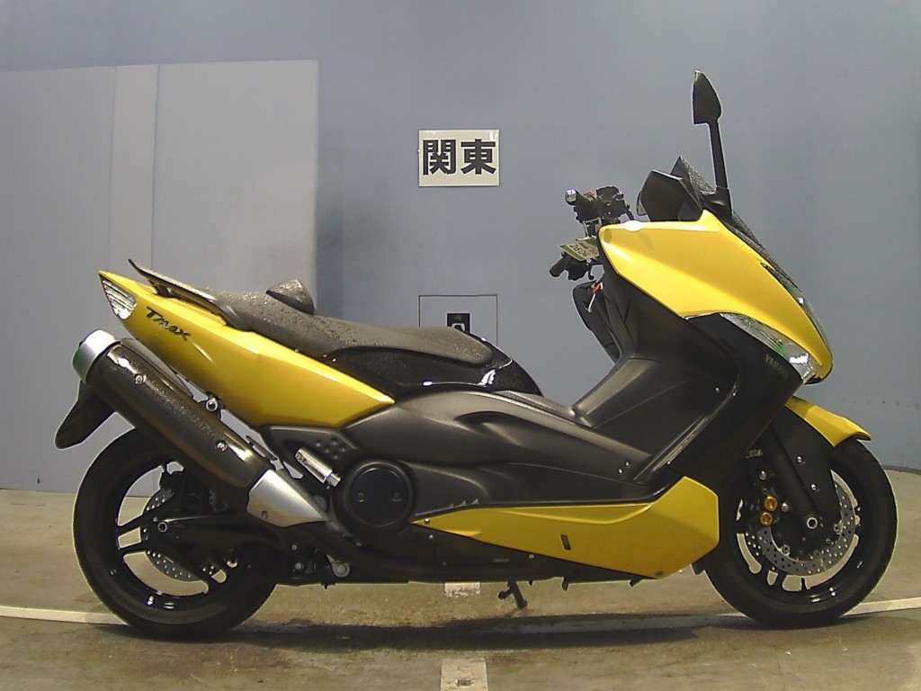 Yamaha TMAX 500 хаки цвет