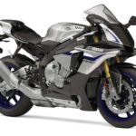 2018-Yamaha-YZF-R1 (5)