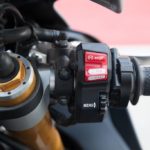 2018-Yamaha-YZF-R1 (9)