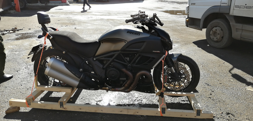 Отзыв: Отзыв Ducati Diavel Strada