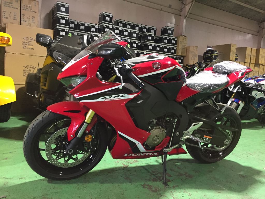 Мотоцикл Honda CBR 1000RR Fireblade 2019 обзор