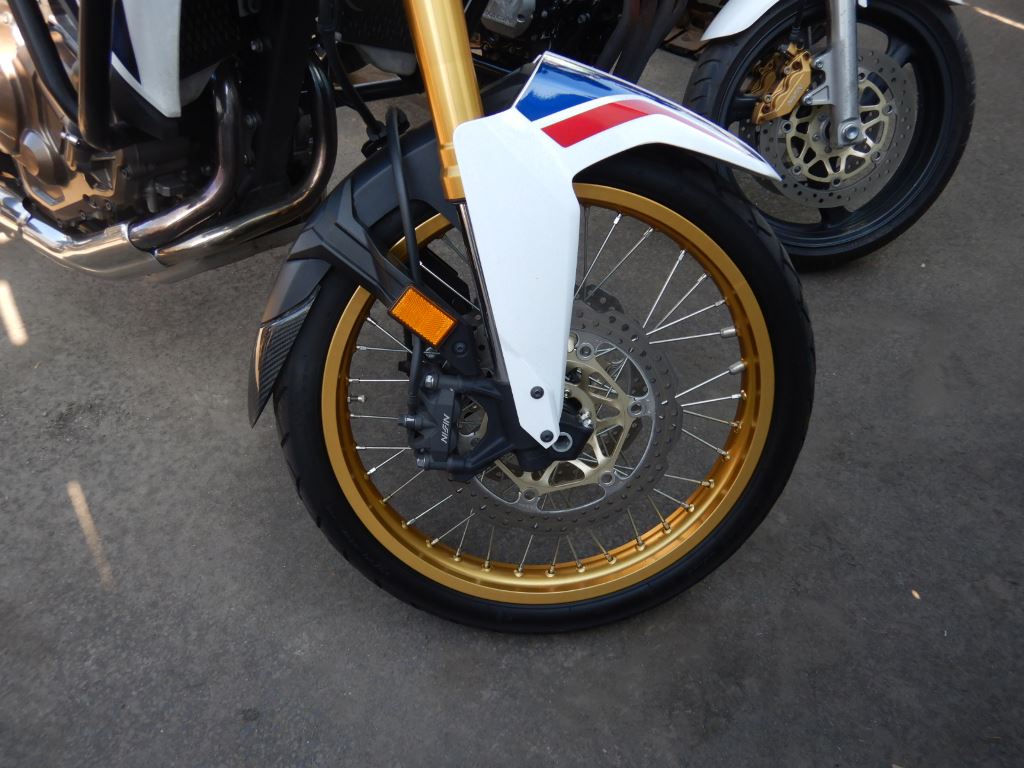 Honda CRF1000 AfricaTwin (7233км) - купить