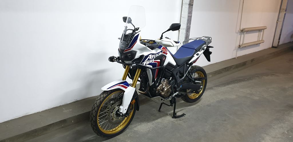 Honda CRF1000 AfricaTwin (7233км) - купить с доставкой в Москве
