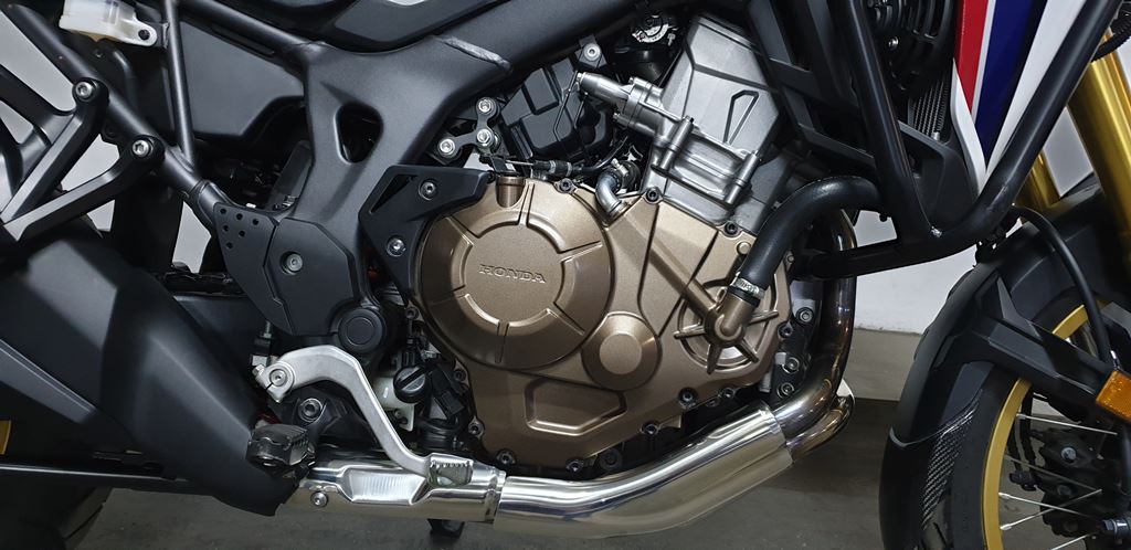 Honda CRF1000 AfricaTwin (7233км) - купить недорого