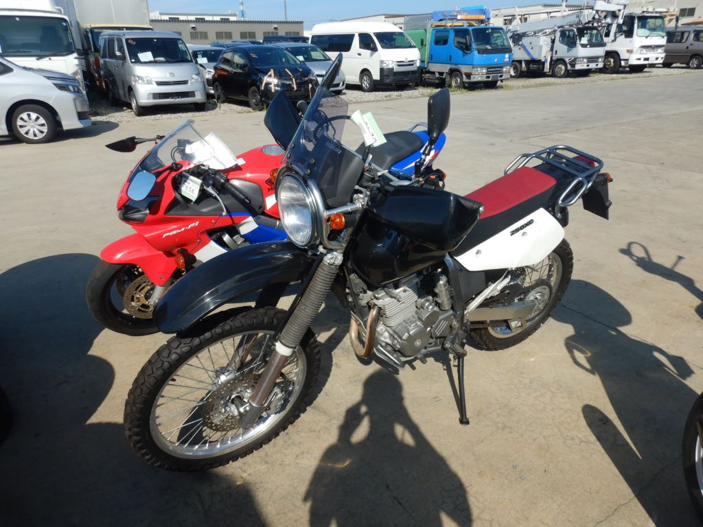 Кофр на Suzuki Djebel 250