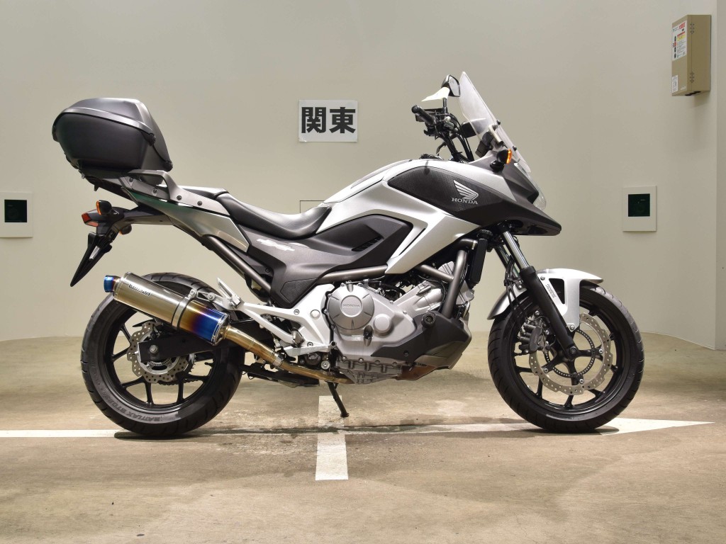 Мотоцикл Honda NC 700X 2016 обзор