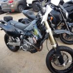 Suzuki drz400sm (1)