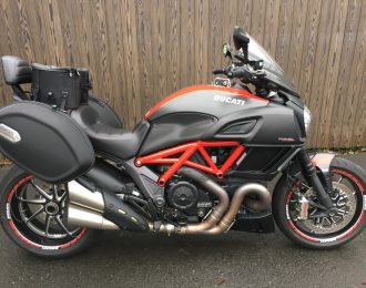 Мотоцикл Ducati DIAVEL CARBON (4755км)