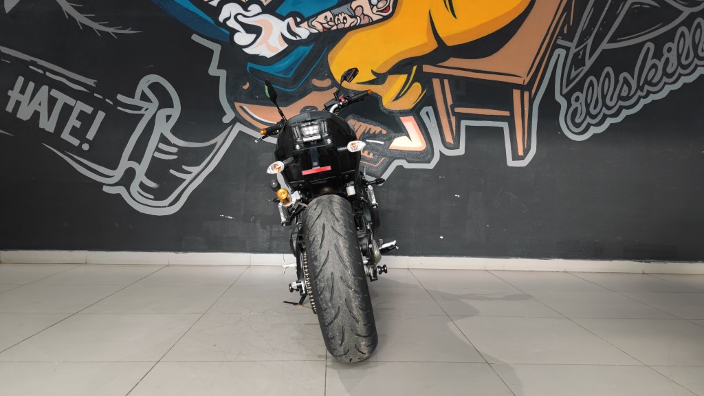 Yamaha MT-09 ABS (2093км) - купить в Москве