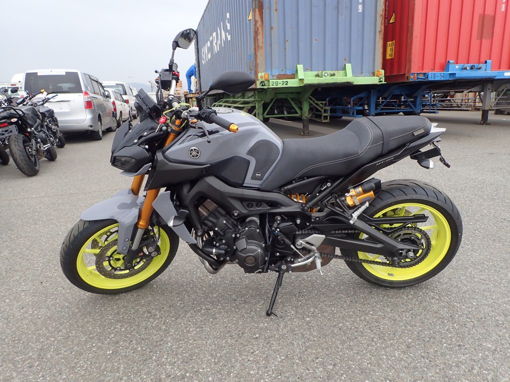 Yamaha MT-09 ABS (2093км) - в Москве