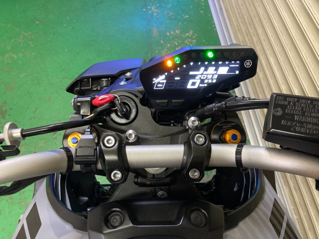 Yamaha MT-09 ABS (2093км) - купить с доставкой в Москве