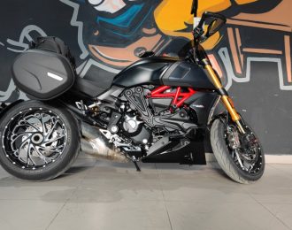 Мотоцикл Ducati DIAVEL 1260 S (8516км)