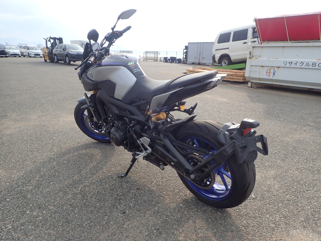 Yamaha MT-09 ABS (6307км) - в Москве