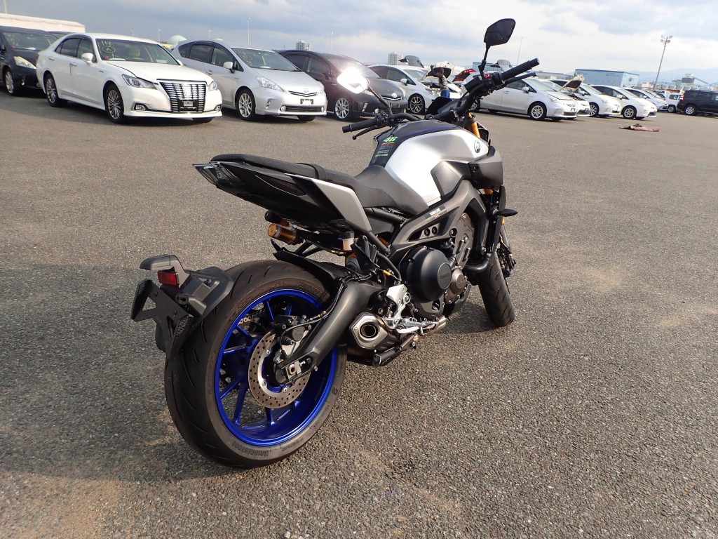 Yamaha MT-09 ABS (6307км) - в Москве