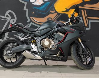 Мотоцикл Honda CBR650R (4011км)