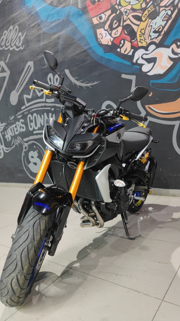 Yamaha MT-09 SP ABS (7470км) - купить с доставкой