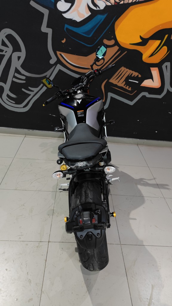 Yamaha MT-09 SP ABS (7470км) - купить с доставкой в Москве
