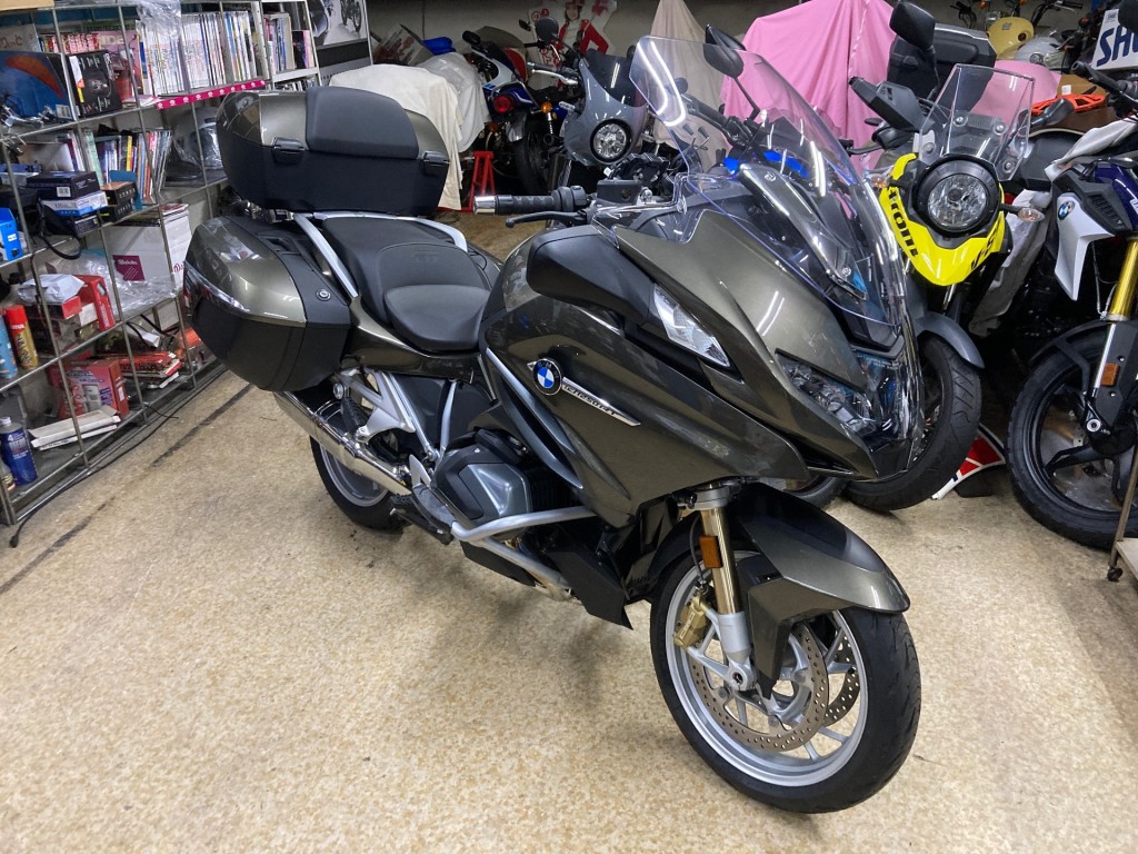 BMW R1250RT (3579км) купить в Москве – цена 2 200 000 руб. на мотоцикл БМВ  R1250RT, код товара 231026-7911 – Cemeco