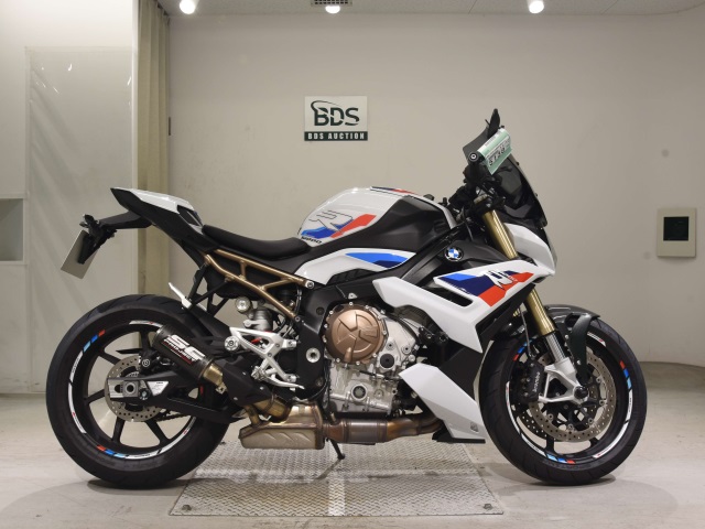BMW S1000R (8643км) купить в Москве – цена 1 998 000 руб. на