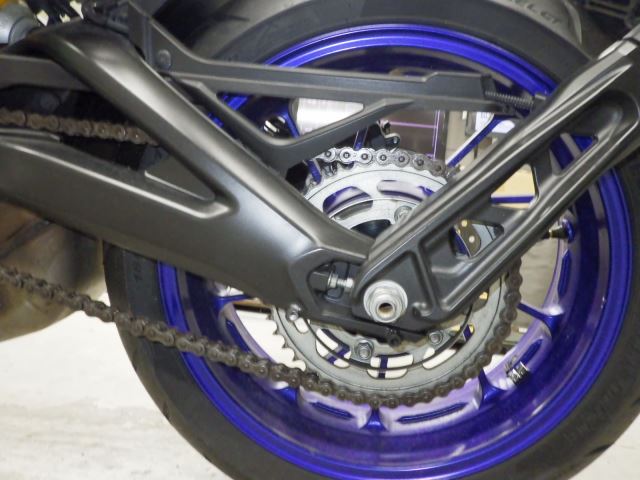 Yamaha MT-09 SP (9836 км) - стоимость