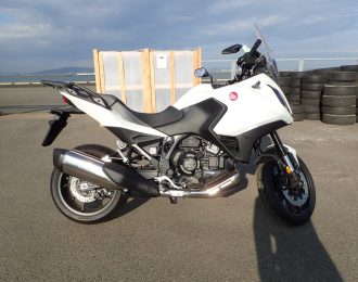 Мотоцикл Honda NT1100 (1км)