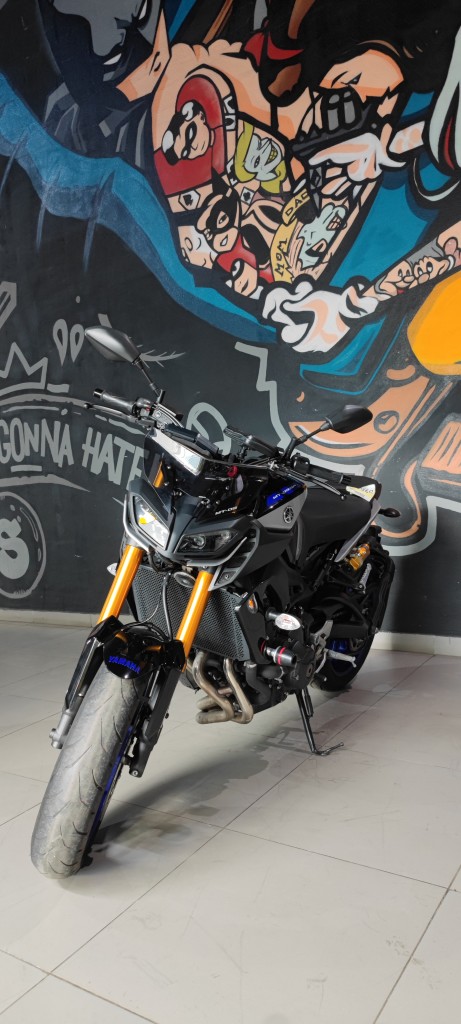 Yamaha MT-09 SP (8970км) - купить с доставкой