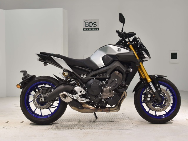 Yamaha MT-09 SP (8970км) - стоимость