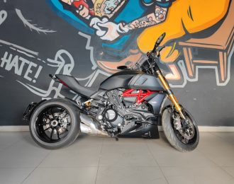 Мотоцикл Ducati DIAVEL 1260 S (2585км)