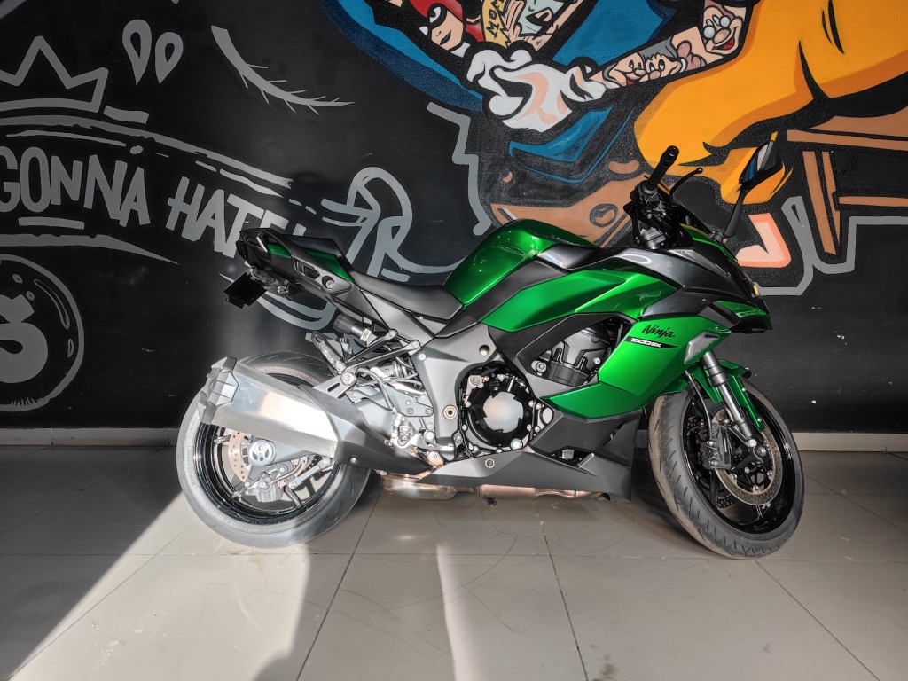 keiページ Kawasaki NINJA 1000 SX (3298км) купить в Москве – цена 1 350 000