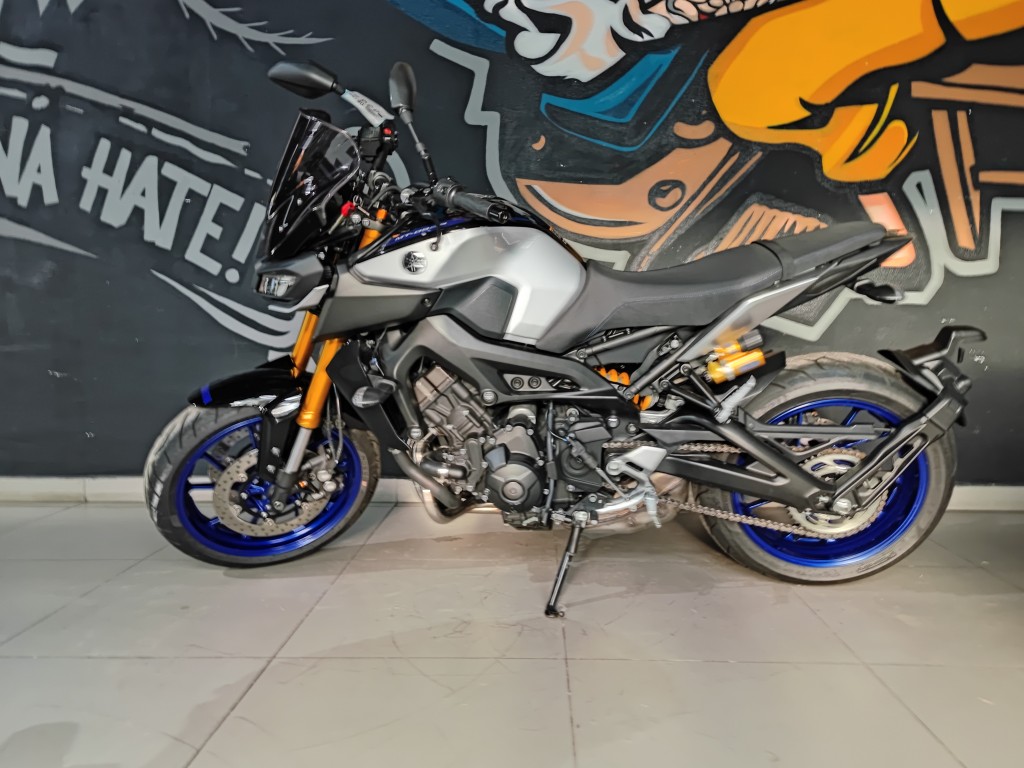 Yamaha MT-09 SP (10168км) - купить в Москве
