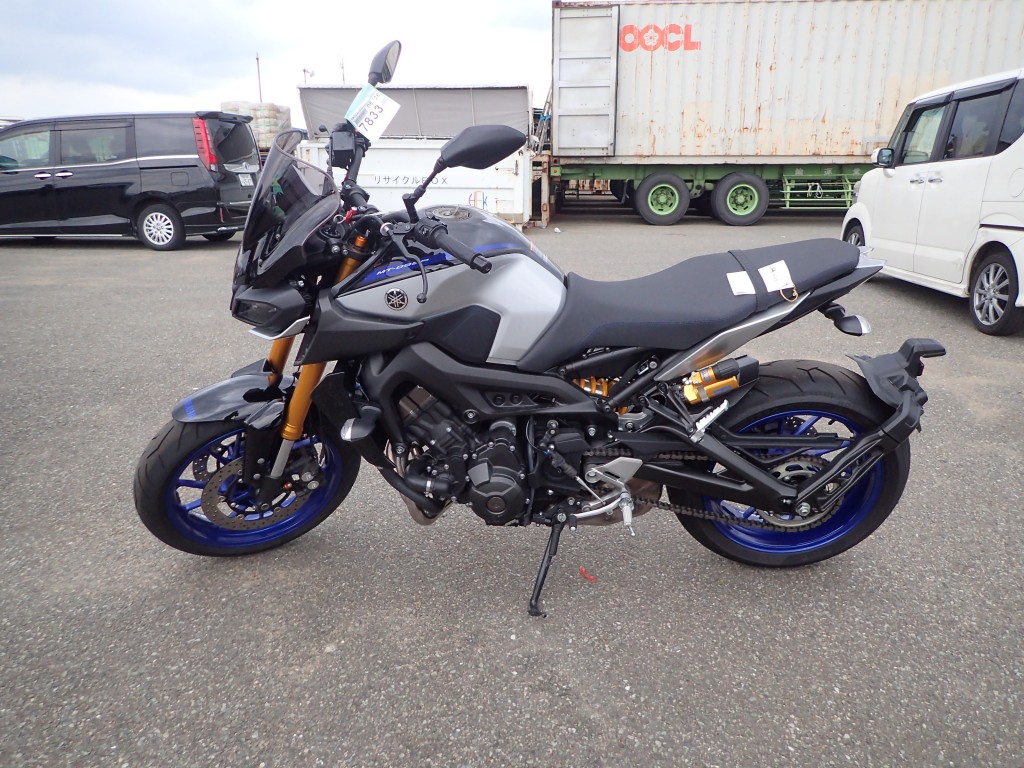 Yamaha MT-09 SP (10168км) - стоимость
