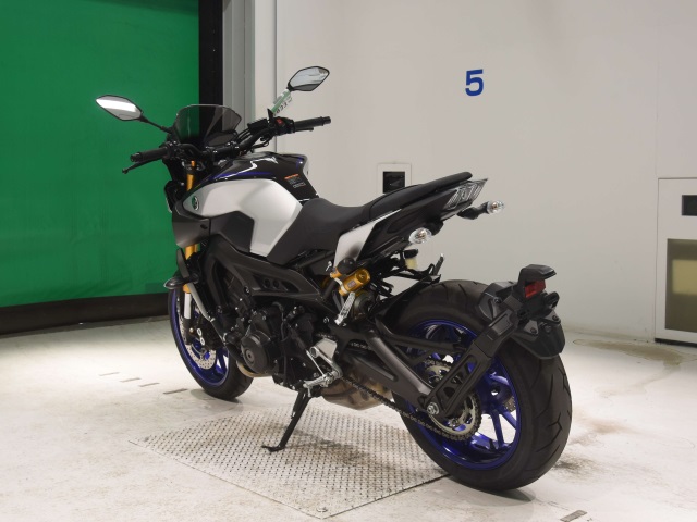 Yamaha MT-09 SP (10168км) - купить