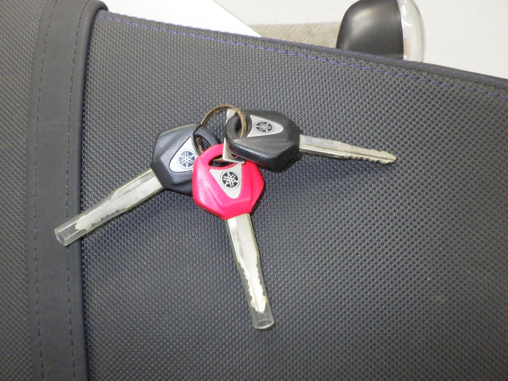 Yamaha MT-09 SP (14728км) - стоимость